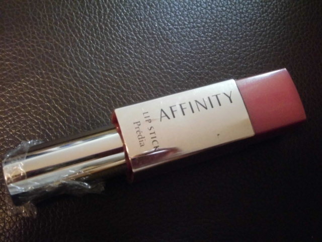 *** Kose * Predia afiniti lipstick * tester *RO600* cover less ***