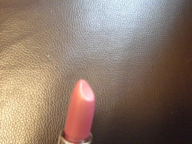 *** Kose * Predia afiniti lipstick * tester *RO600* cover less ***