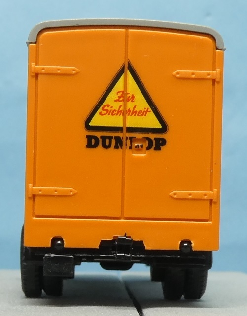  takkyubin (home delivery service) compact shipping BREKINA 4014 MB L 311 Koffer DUNLOP REIFEN used * present condition *1.