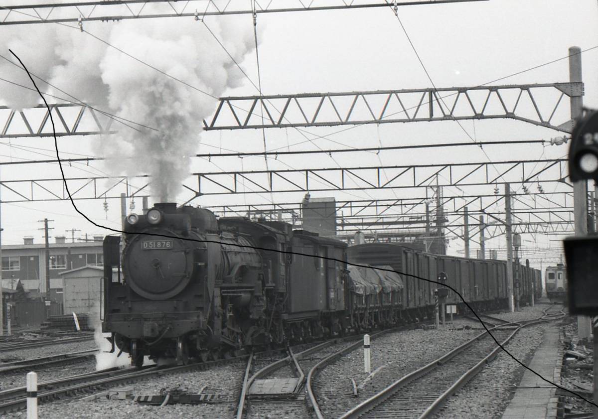 国鉄時代 蒸気機関車 D51型 昭和46年 奥羽本線 川部駅付近 9枚 データをメール添付かCD-Rで。の画像1