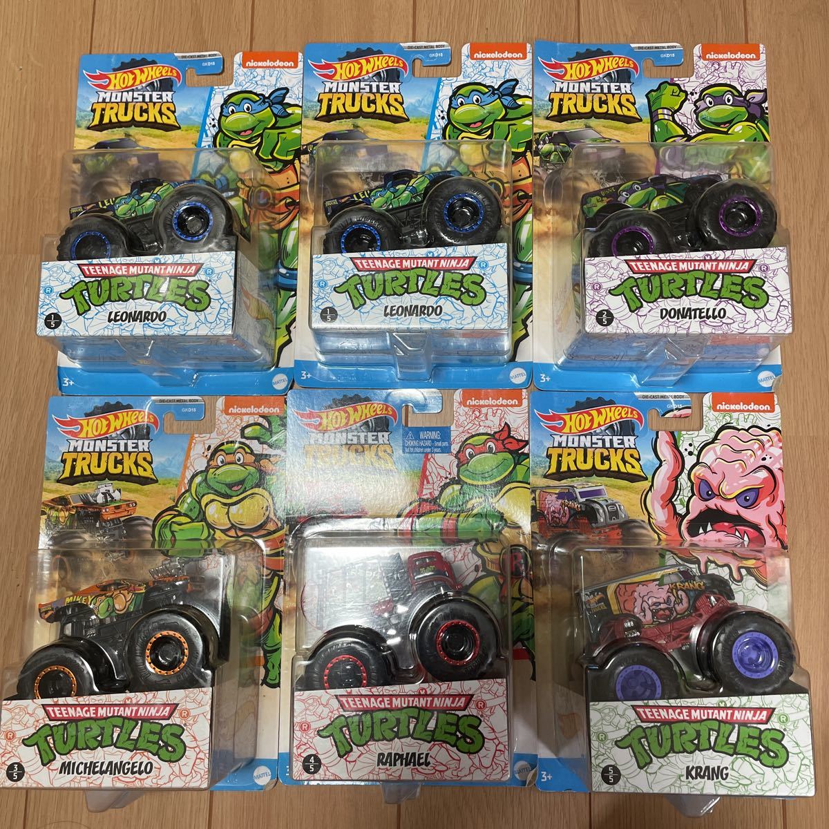 Hot Wheels MONSTER TRUCKS ホットウィール モンスタートラック TURTLES タートルズ セット_画像1