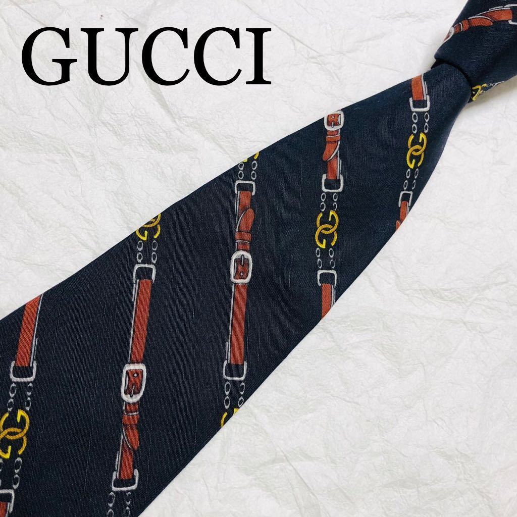 ■美品■GUCCI グッチ　ネクタイ　GG金具　ベルト　米国式ストライプ　シルク100% イタリア製　オールドグッチ　濃紺(ほぼブラック)_画像1