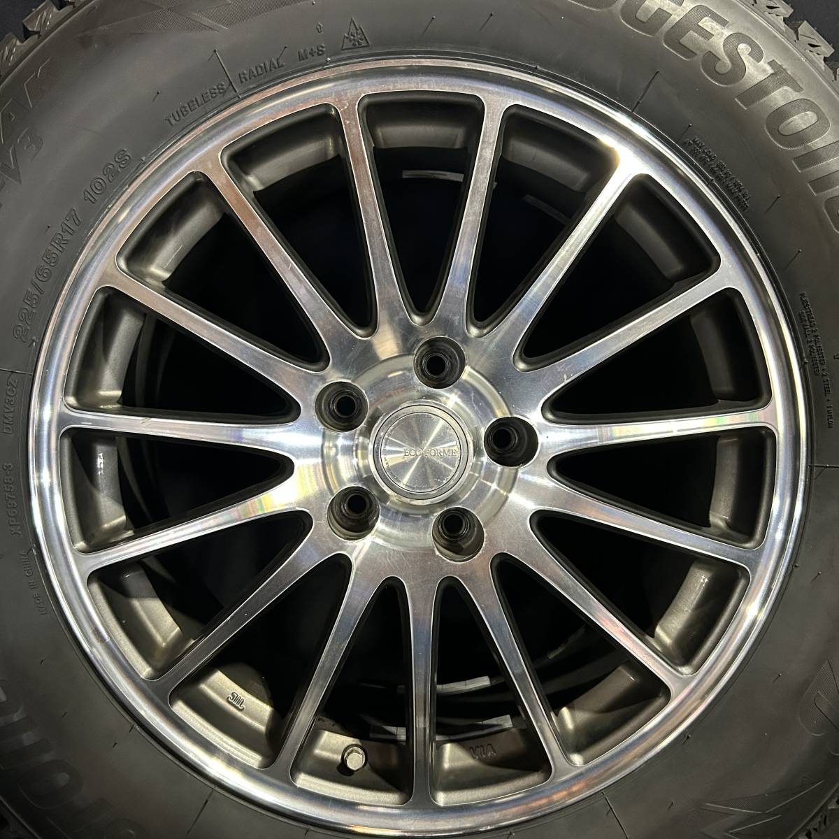 イボ付き★美品ホイール★ 225/65R17 ブリヂストン DM-V3 スタッドレス 7.5J ＋38 5穴PCD114.3レクサス NX ハリアー RAV4 エクストレイル_画像7