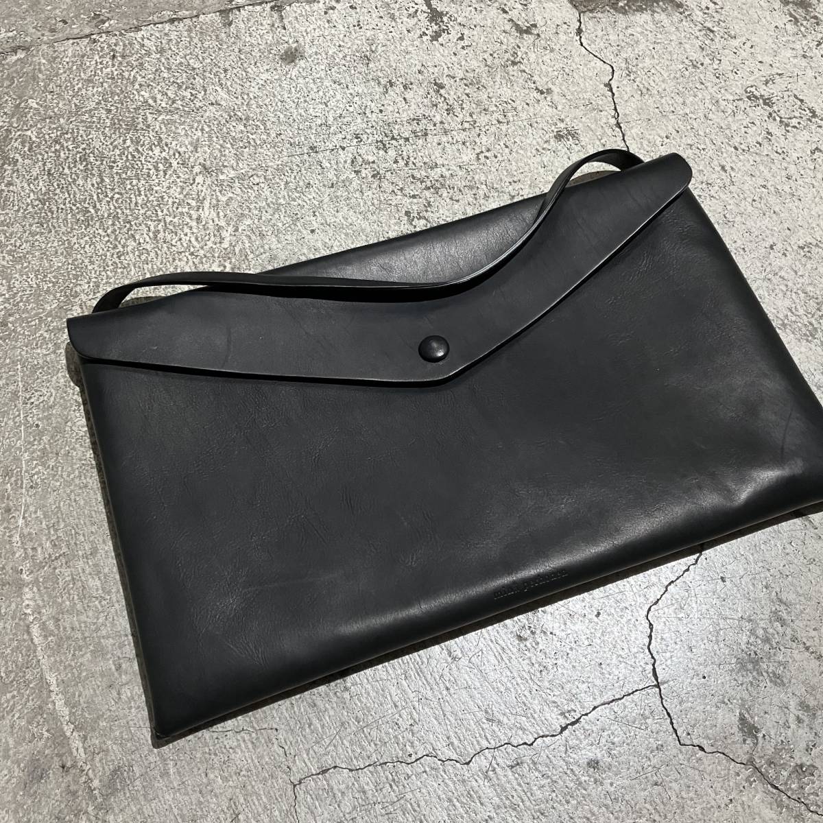  beautiful goods mina perhonen mina perhonen leather bag .6065