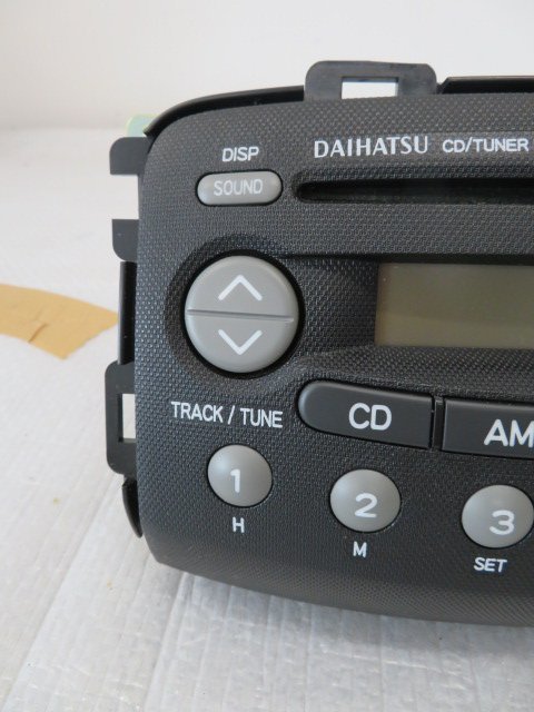 エッセ　L235S　オーディオ　CD　AM　FM　86180-B2500　プレーヤー　デッキ　ステレオ 　純正　21184　伊t_画像2