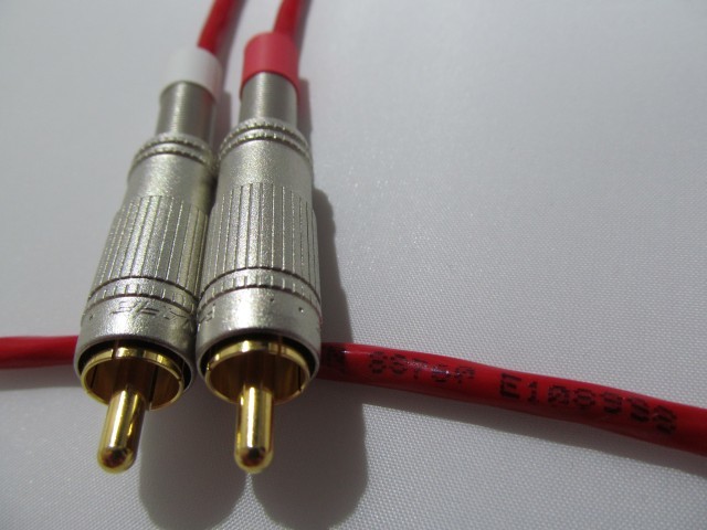 SUHNER スーナー2.5mm径 同軸(撚り線)銀加工 JAZZ 専用 1.5m SUHNER スーナー2.5mm径 同軸(撚り線)銀加工 JAZZ 専用 1.5m