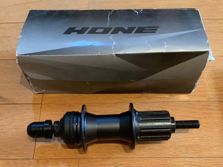 SHIMANO HONE リアハブ FH-M600 新品未使用_画像1