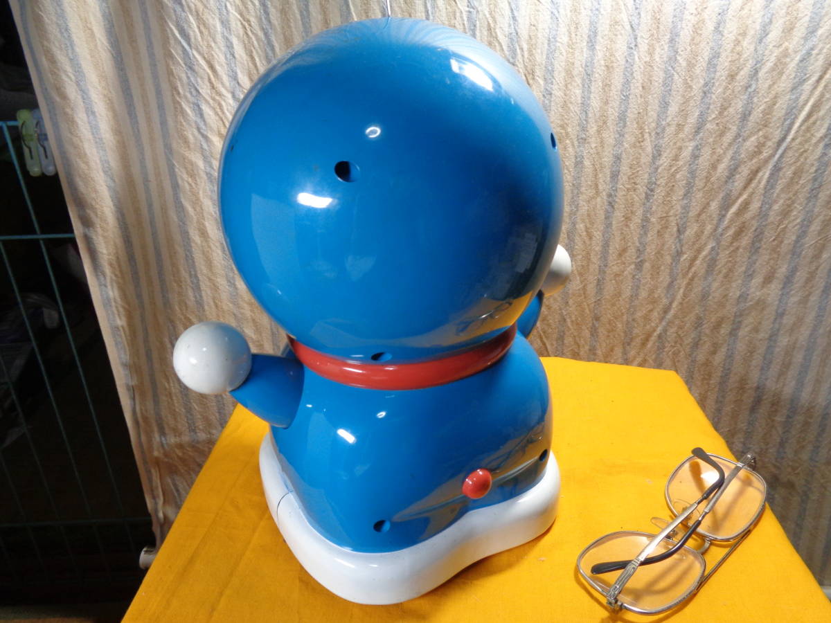 Doraemon робот