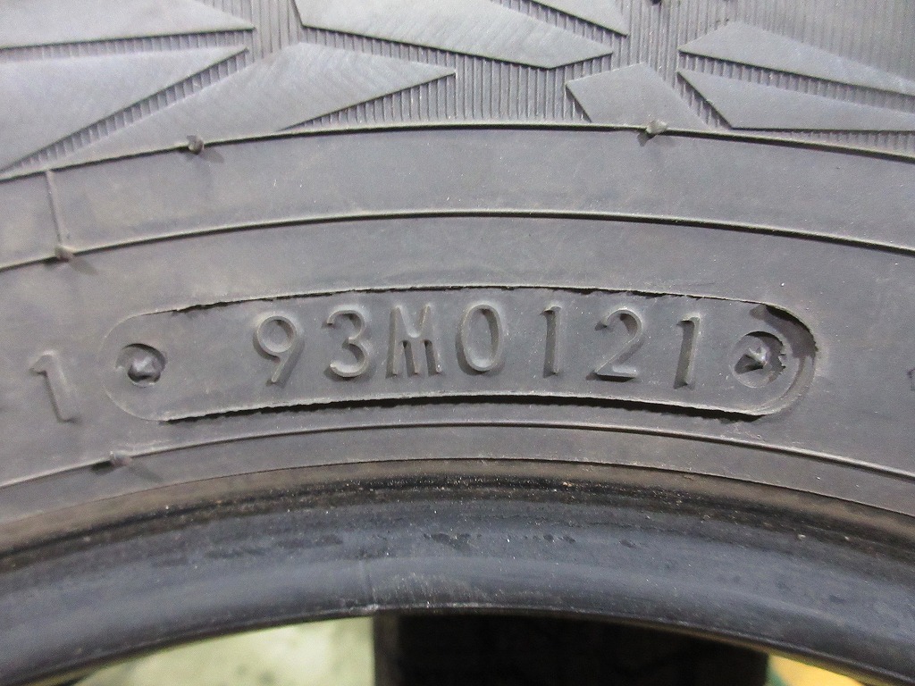 2021年製 TOYO OBSERVE GIZ2 145/80R13 2本 No.3810上 スタッドレス 冬タイヤ 70％残溝_画像8