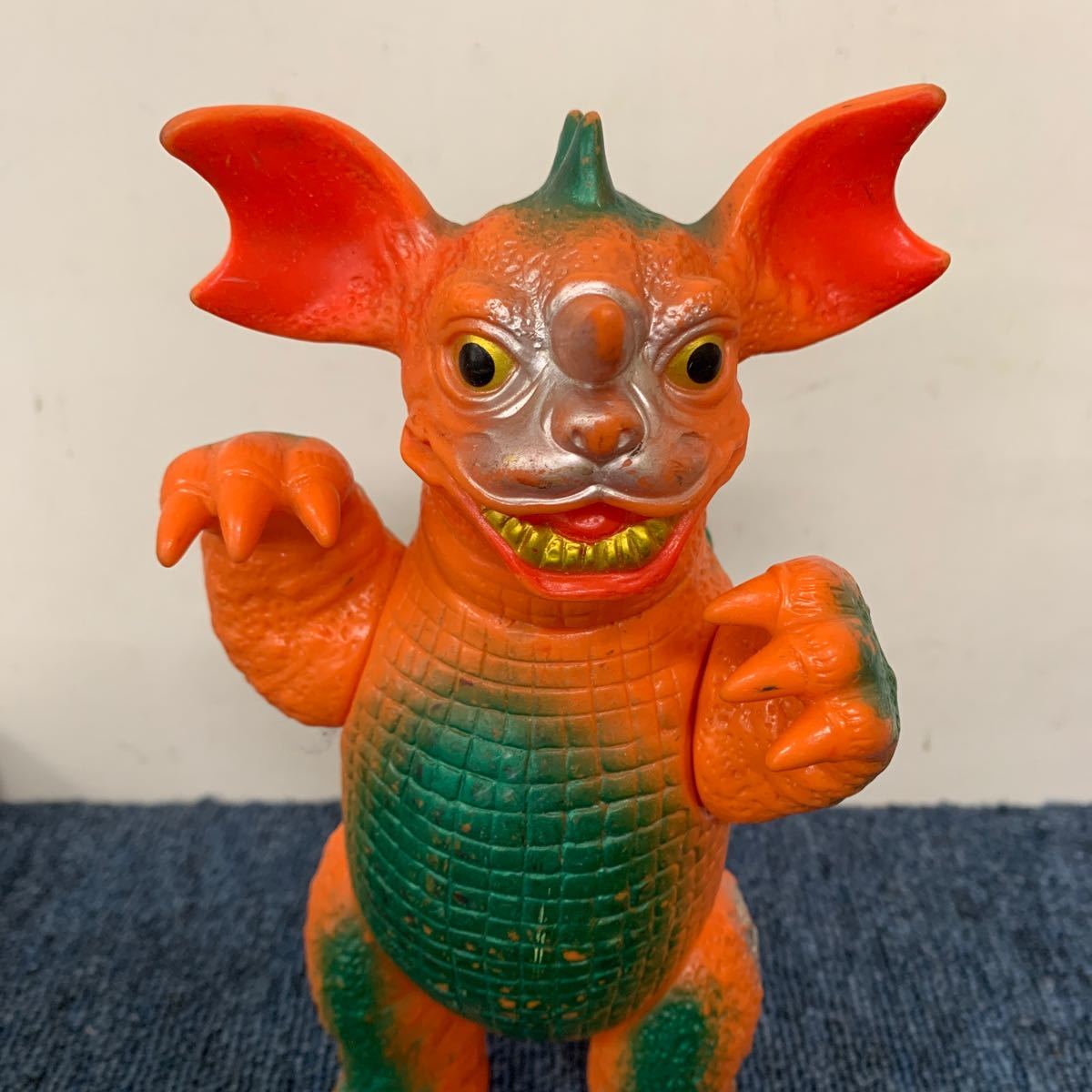ブルマァク 復刻 東宝怪獣シリーズ バラゴン バンダイ 1992年 復刻 ブルマァク ソフビ バラゴン / 東宝怪獣
