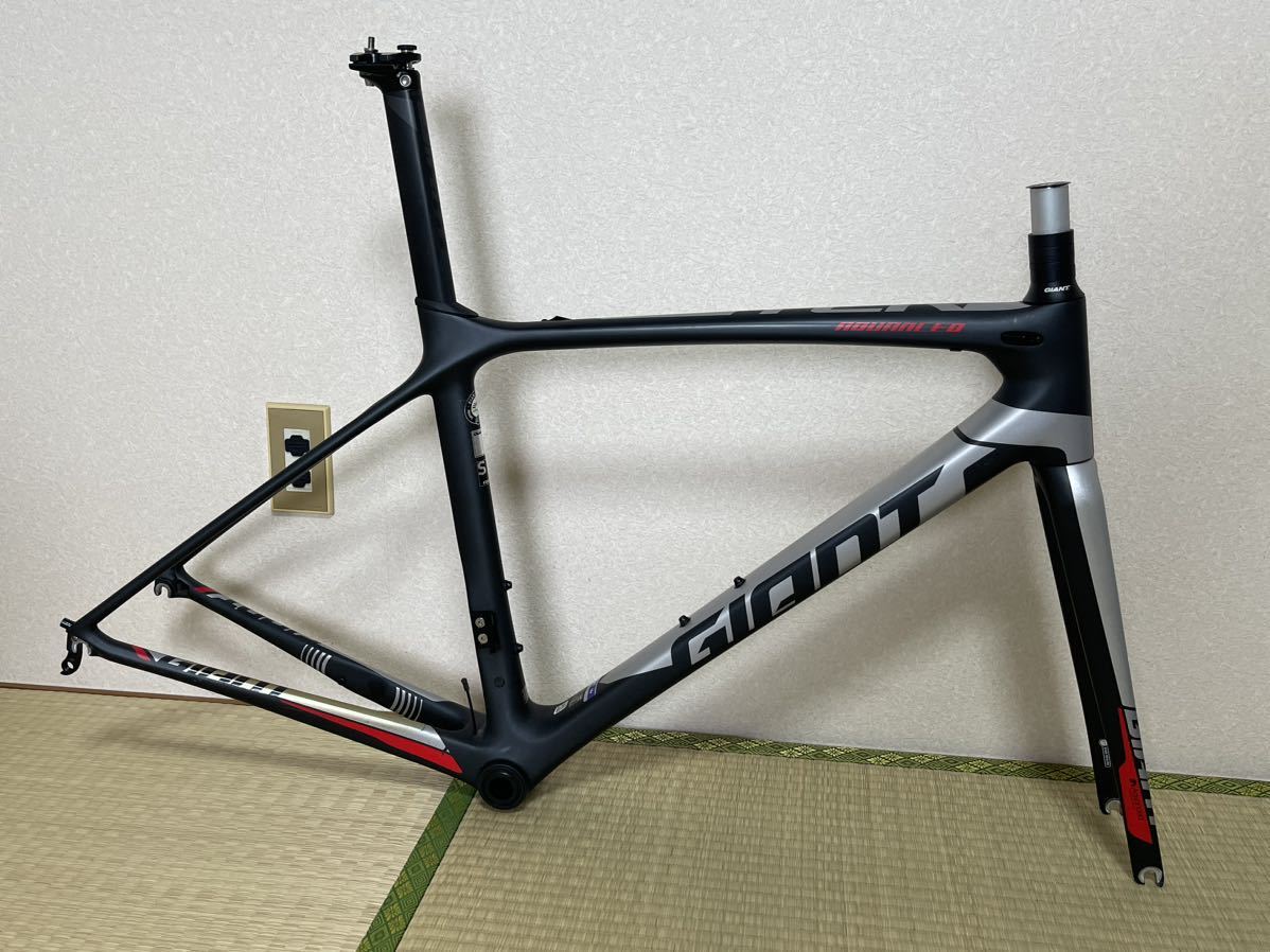 2022人気特価 【ジャンク】GIANT TCR フレームセット 2019 advanced2