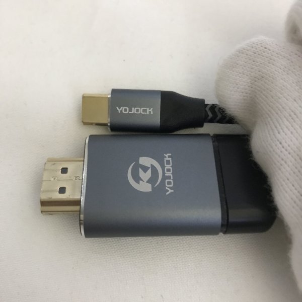 USB C TO HDMI CABLE / YOJOK / USB Type-C /HDMI /ケーブル 2メートル【訳あり※HDMI端子のプラスチック接続部分が緩い】77 00096_画像2