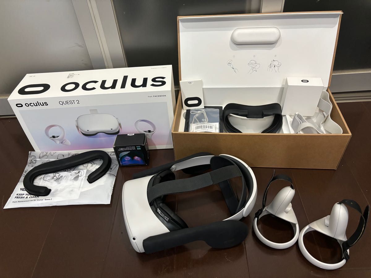 Oculus Quest 2 (Meta Quest 2) 各種付属品セット (エリートストラップ, VR Coverなど)