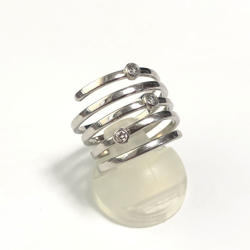 Pt900　ダイヤモンド0.1ct　3石　プラチナカラー　5連リング　指輪　＃11