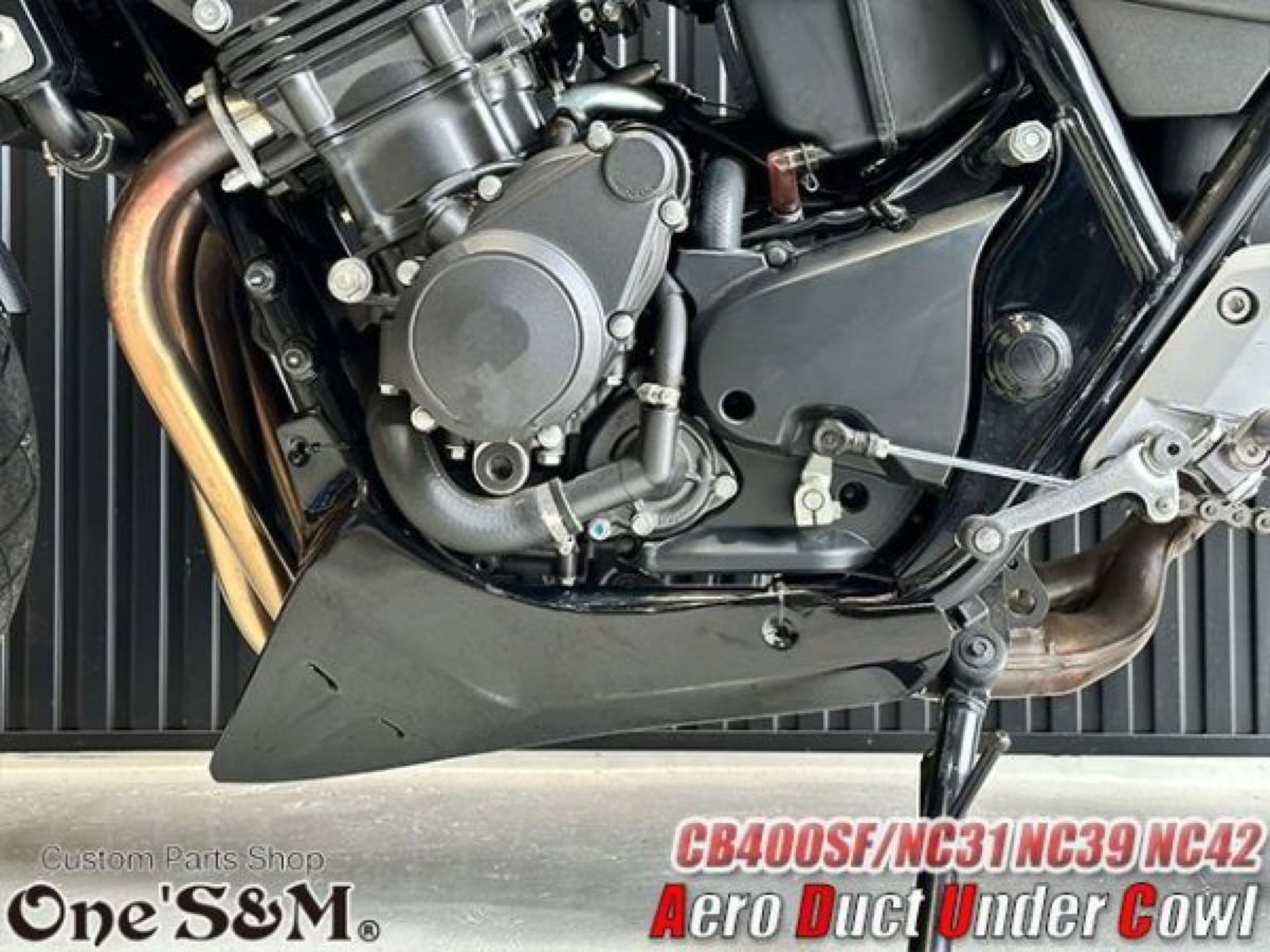 NEW アンダーカウル 黒 ツインダクトVer CB400SF  CB400SB NC31 NC39 NC42用　ステー付 