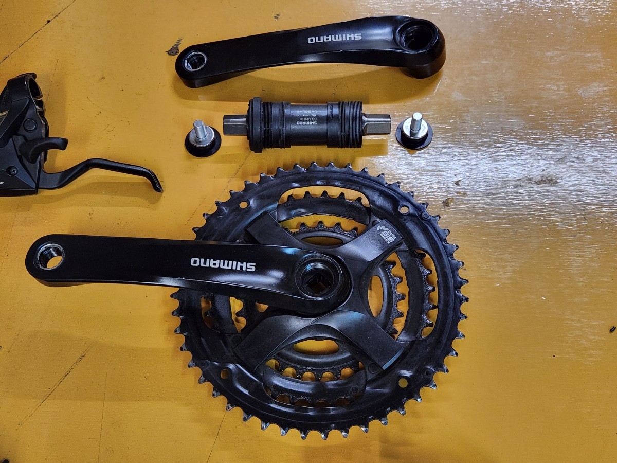 シマノ コンポ セット 3x8速 (SHIMANO クランク BB ディレイラー シマノ コンポ セット 3x8速 (SHIMANO クランク BB ディレイラー