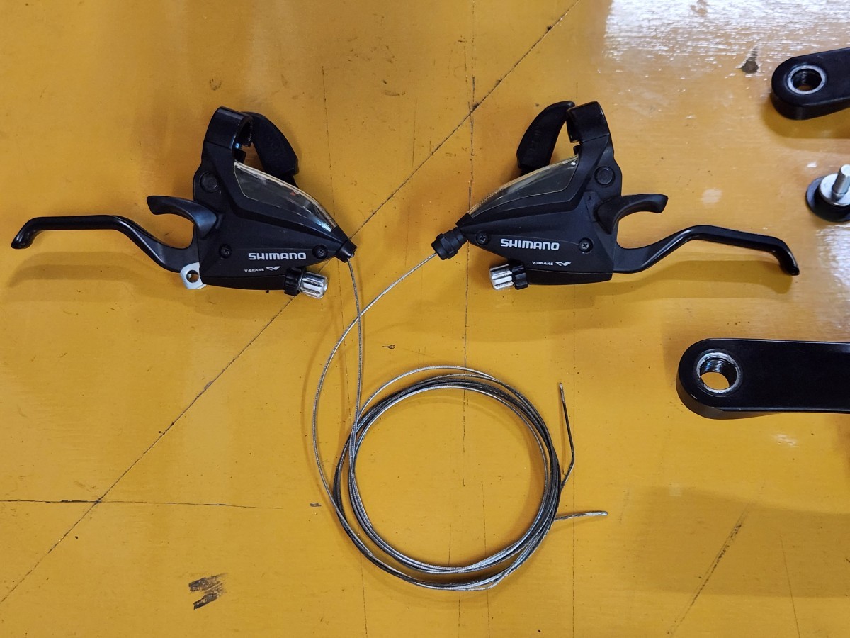 シマノ コンポ セット 3x8速 (SHIMANO クランク BB ディレイラー シマノ コンポ セット 3x8速 (SHIMANO クランク BB ディレイラー