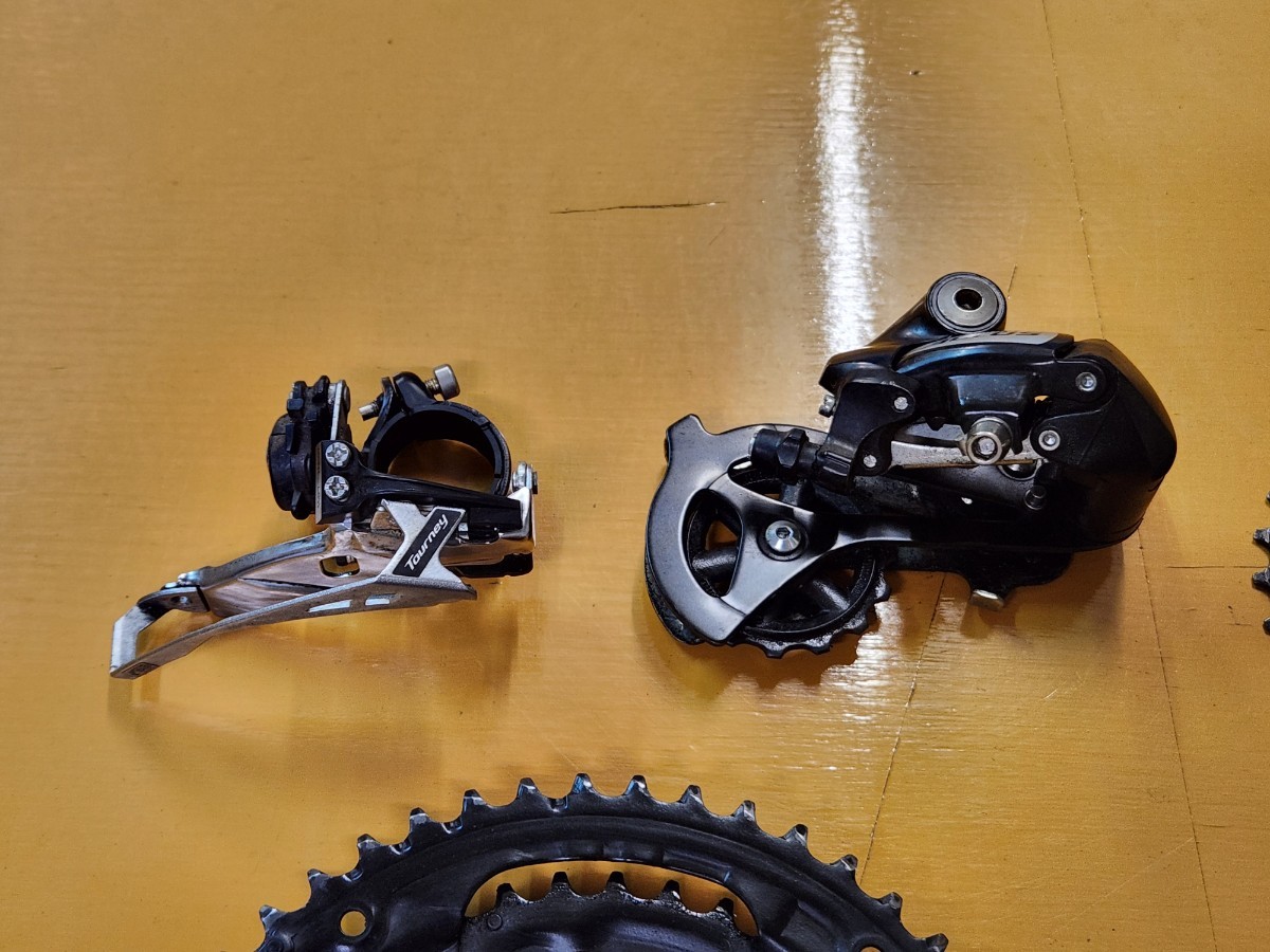 シマノ コンポ セット 3x8速 (SHIMANO クランク BB ディレイラー シマノ コンポ セット 3x8速 (SHIMANO クランク BB ディレイラー