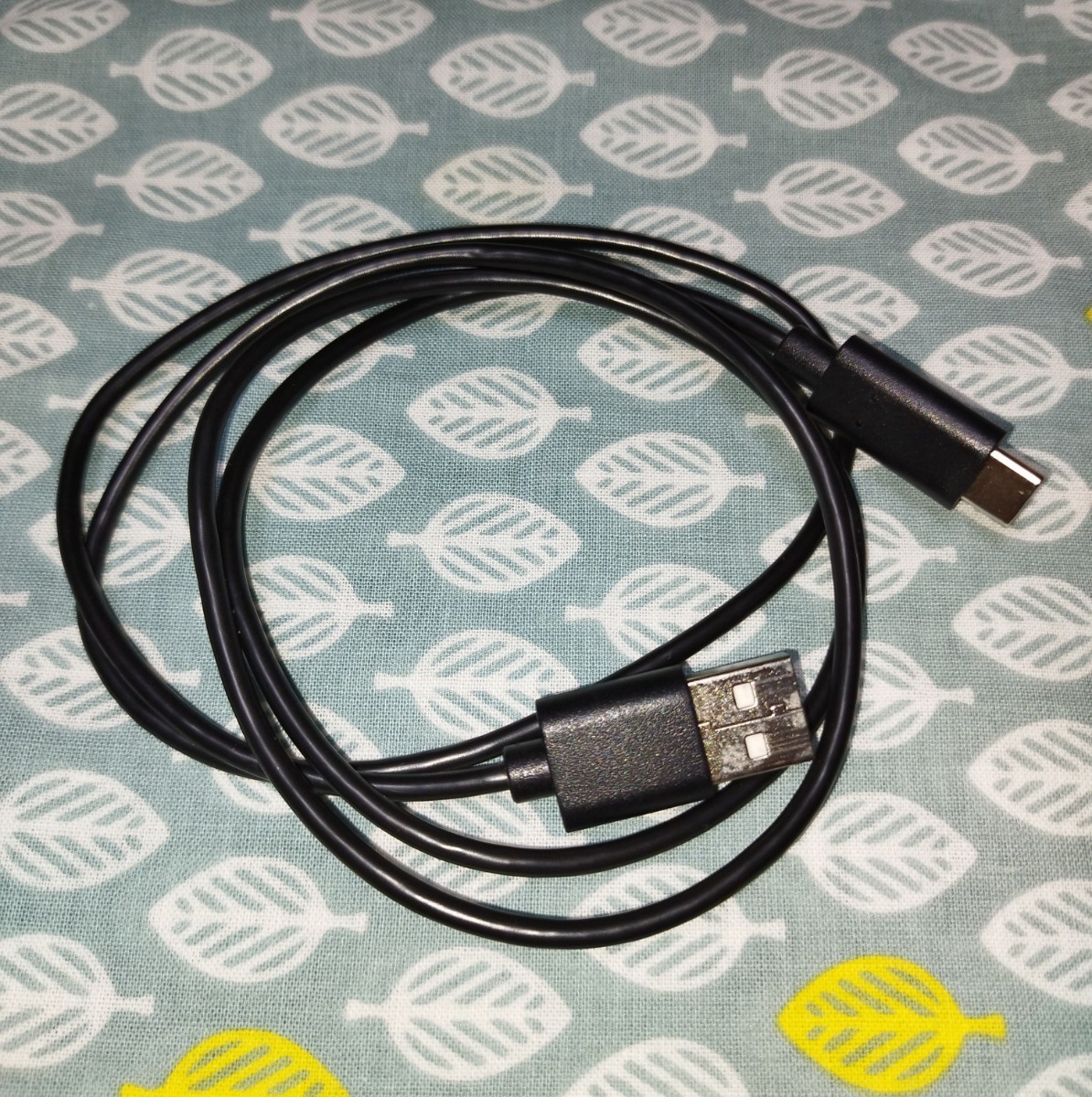 ＵＱ ＷｉＭＡＸ ２＋（Speed Wi-Fi NEXT WX06）NEC［NAD36SGU］ライムグリーン_USB2.0 TypeＣ-A変換ケーブル