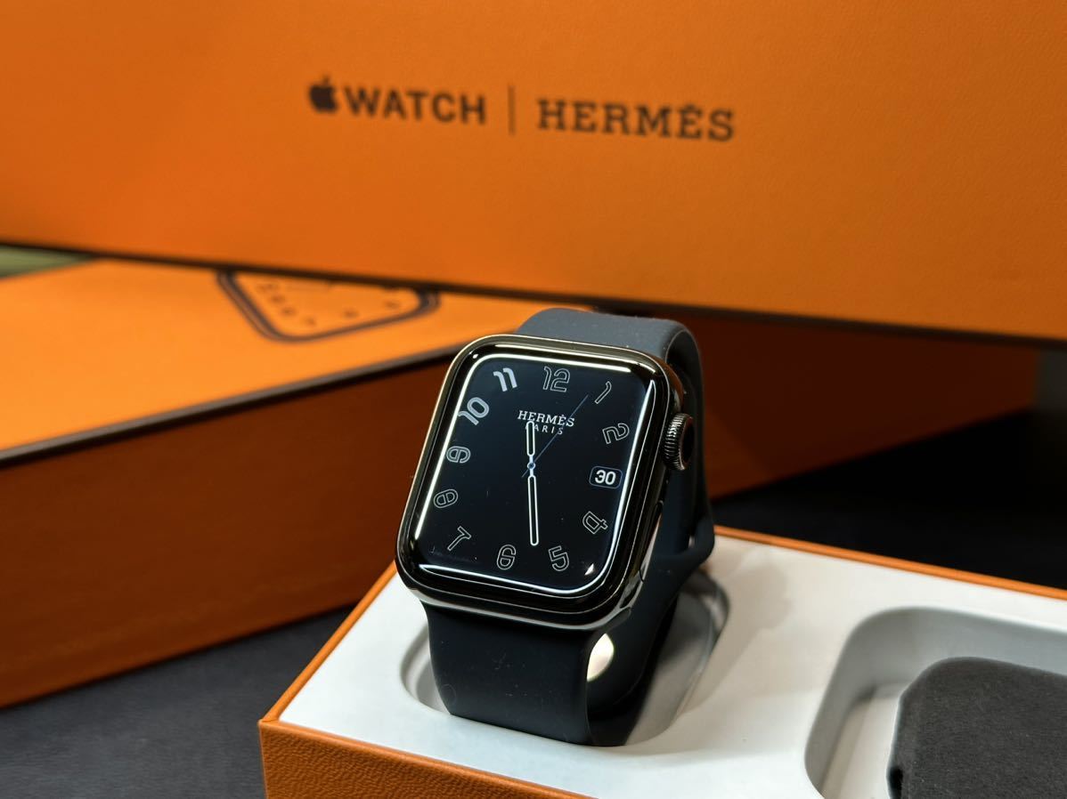 即決 美品 Apple Watch series5 HERMES 40mm ブラック 本体 アップル