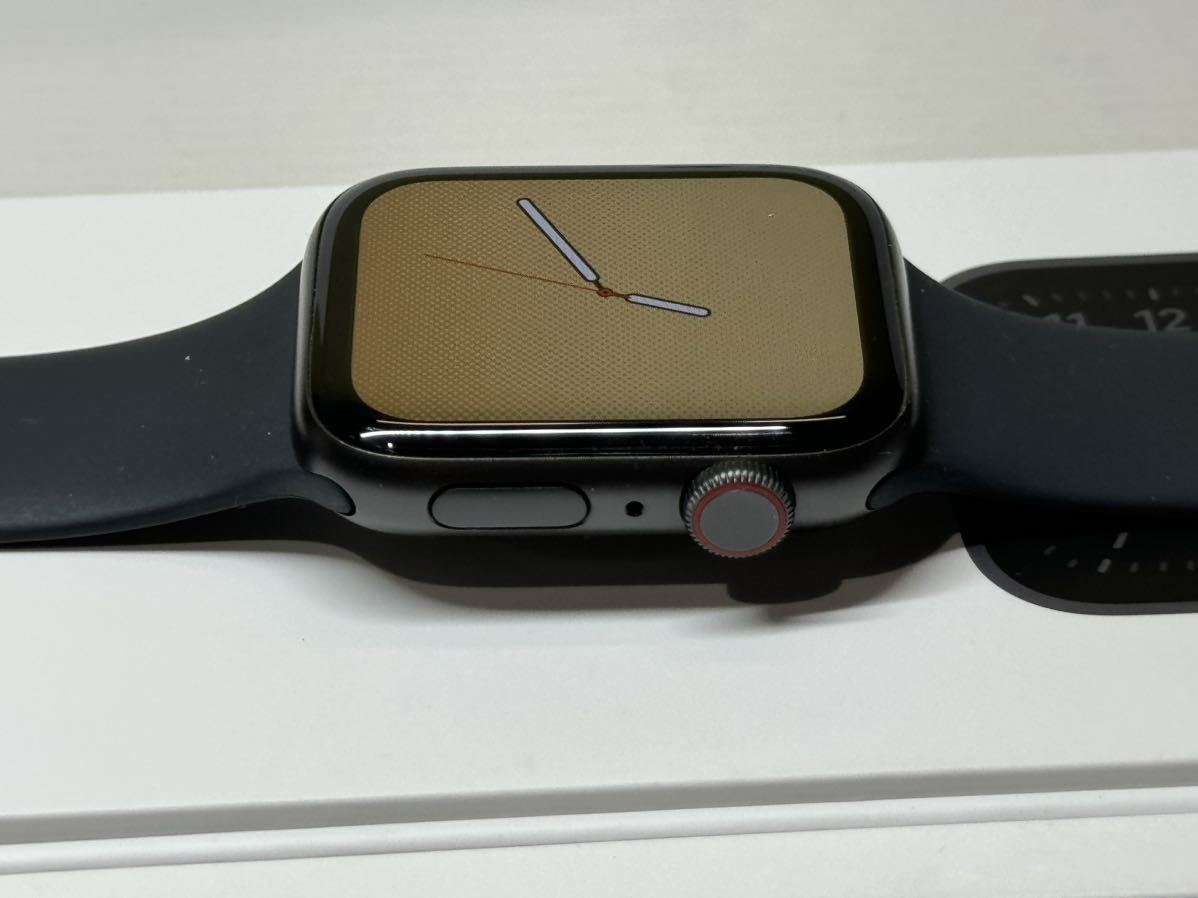 即決 バッテリー100% Apple Watch SE 44mm スペースグレイ 即決 バッテリー100% Apple Watch SE 44mm スペースグレイ
