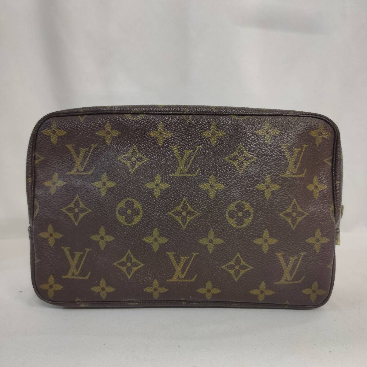 １円～ LOUIS VUITTON ルイ・ヴィトン モノグラム トゥルースト