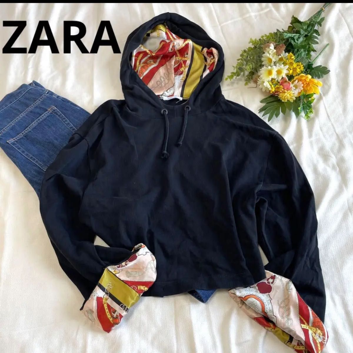 ZARA スカーフ柄　クロップドプルオーバー　パーカー