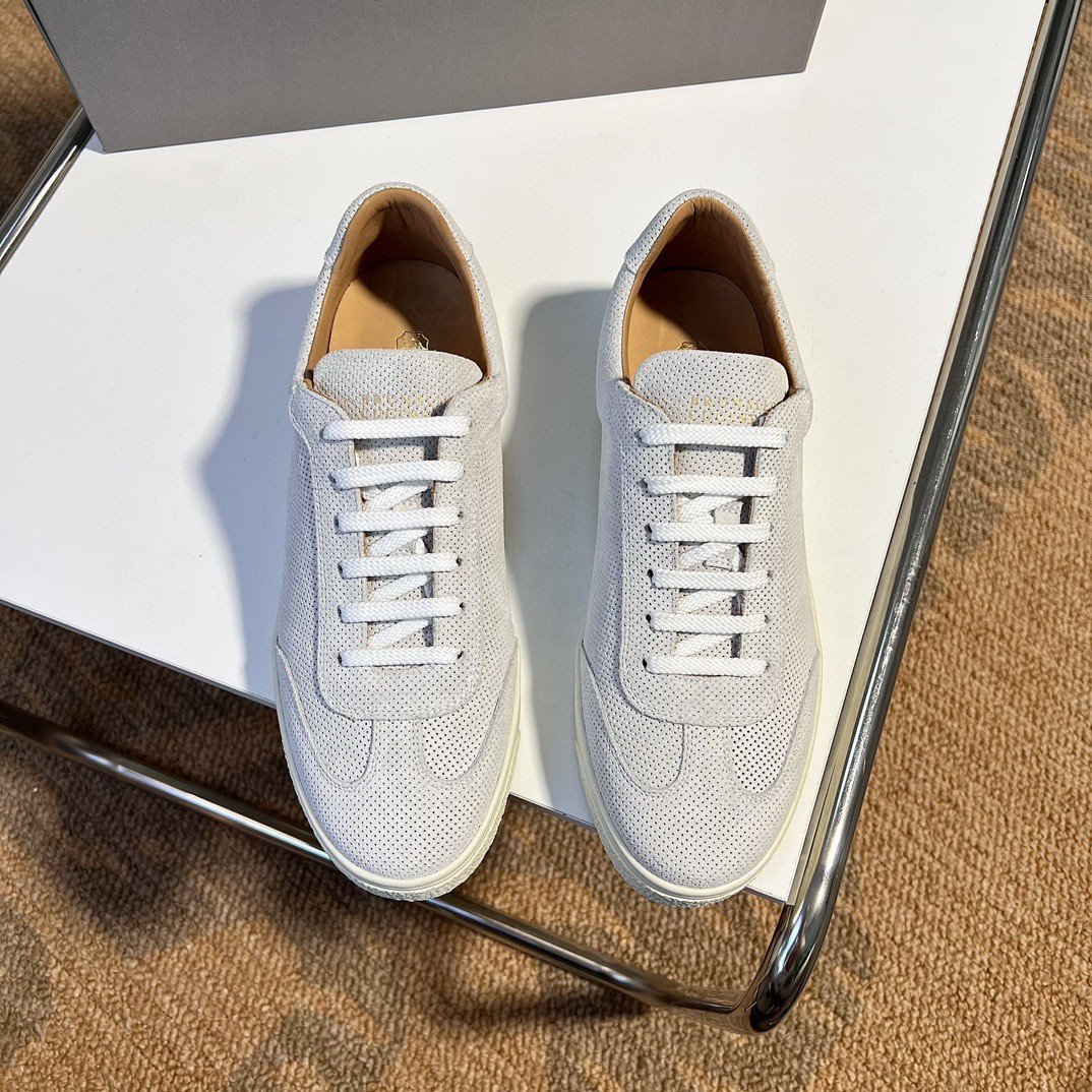Brunello Cucinelli イタリア　メンズ　シューズ　靴　スエード スニーカー カジュアル　オフホワイト　サイズ選択可能
