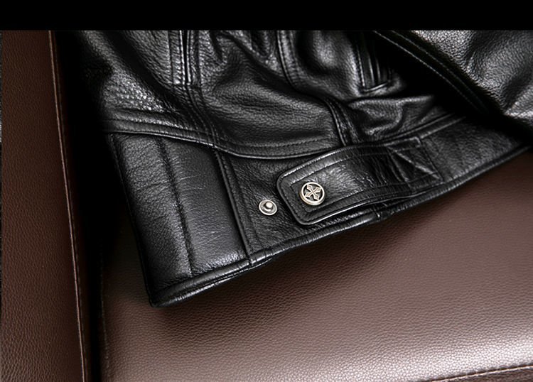 本革ライダースジャケット メンズファッション 牛革 革ジャン シンプル レザージャケット オートバイの防風コート_画像7