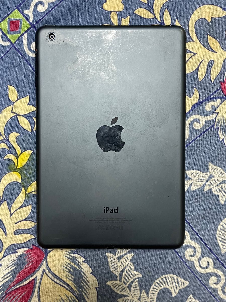 Apple iPad mini Wi-Fiモデル 16GB A1432 (MD528J/A) ブラック 動作品 ※難あり