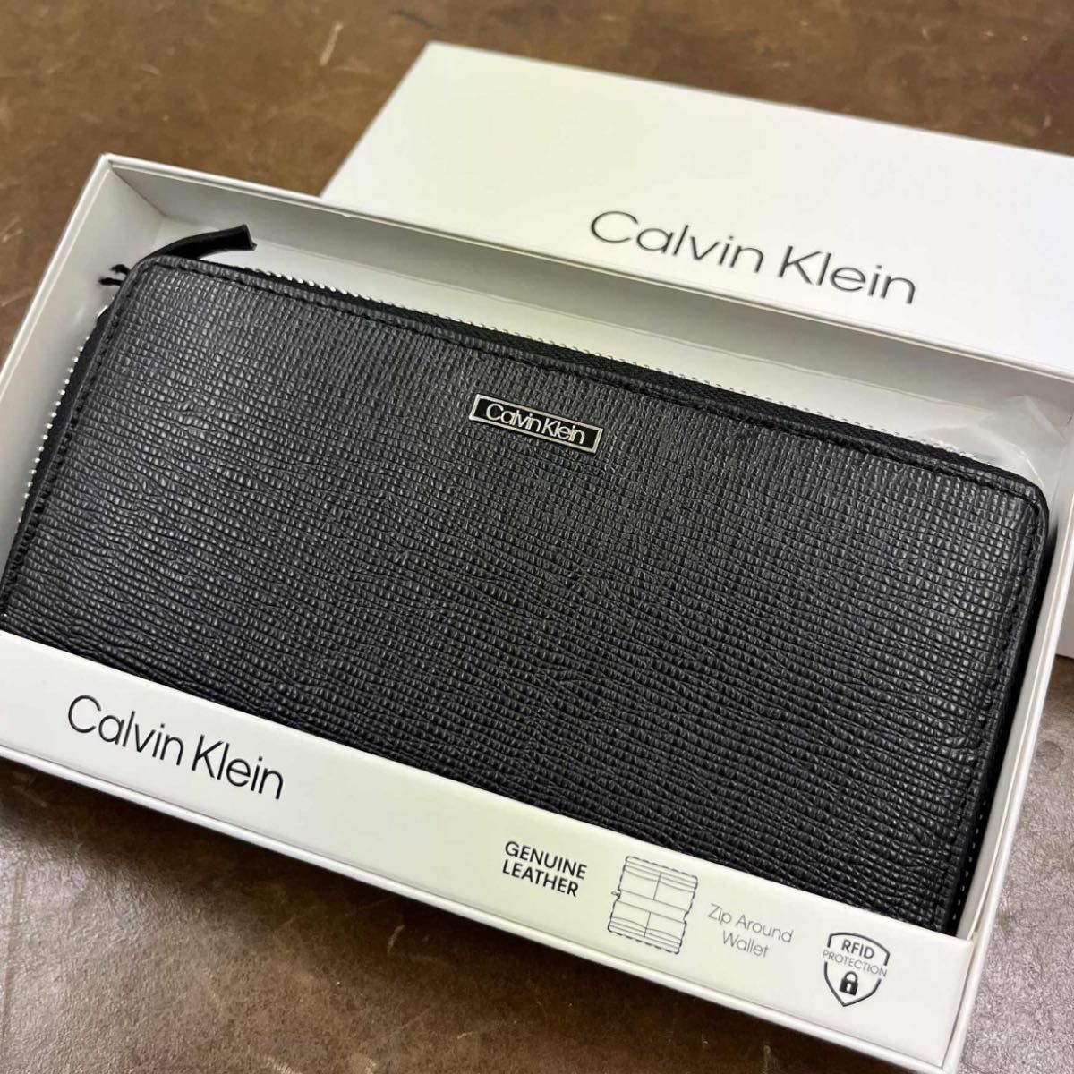 カルバンクライン Calvin Klein 長財布 レザー ブラック