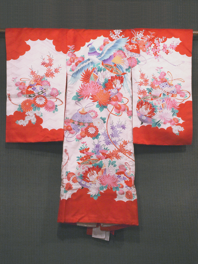 [ "Семь, пять, три" ]. промежуток . феникс .. цветок документ .. три . длинное нижнее кимоно комплект ребенок длина 100 TAHJ01007 способ приятный 