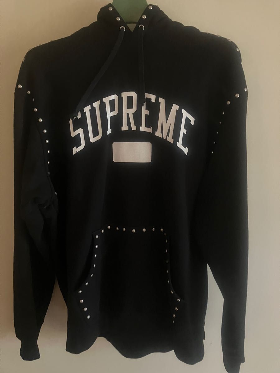 Supreme Studded Hooded★　キムタク　木村拓哉着用　同型同色モデル★シュプリーム　スタッズ　パーカー