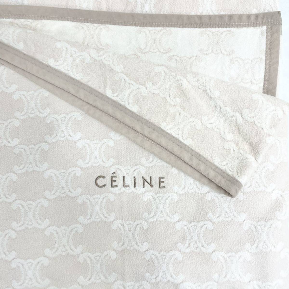 未使用】CELINE セリーヌ マカダム柄 ベージュ 綿毛布 西川産業 140cm