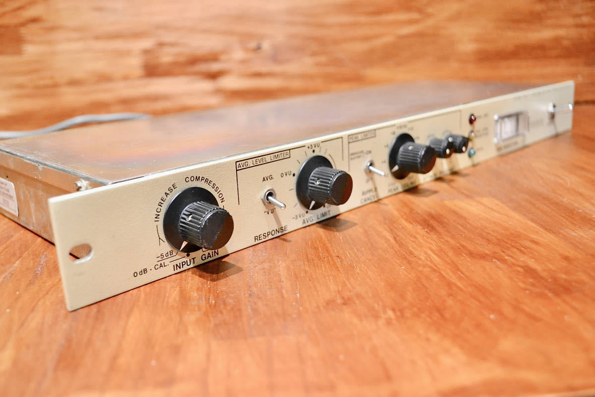 INOVONICS MODEL 201 Compressor コンプレッサー／Limiter リミッター中古品 検)tube-tech, Neve, SSL, Manley, API, Pultec_画像1