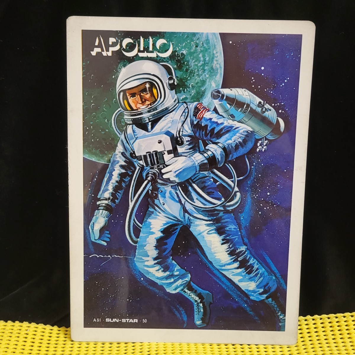 昭和レトロポップ】希少② APOLLO(アポロ) 宇宙服《下敷き》 SUN 昭和レトロポップ】希少② APOLLO(アポロ) 宇宙服《下敷き》 SUN