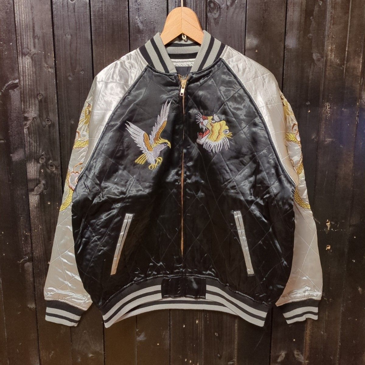 Embroidered キルティング スーベニアジャケット-