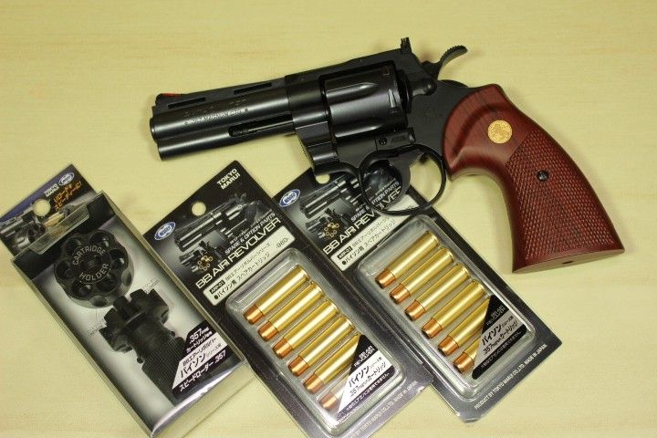 シティーハンター 冴羽リョウ仕様 クラウン パイソン 4インチ シティーハンター 冴羽リョウ仕様 クラウン パイソン 4インチ