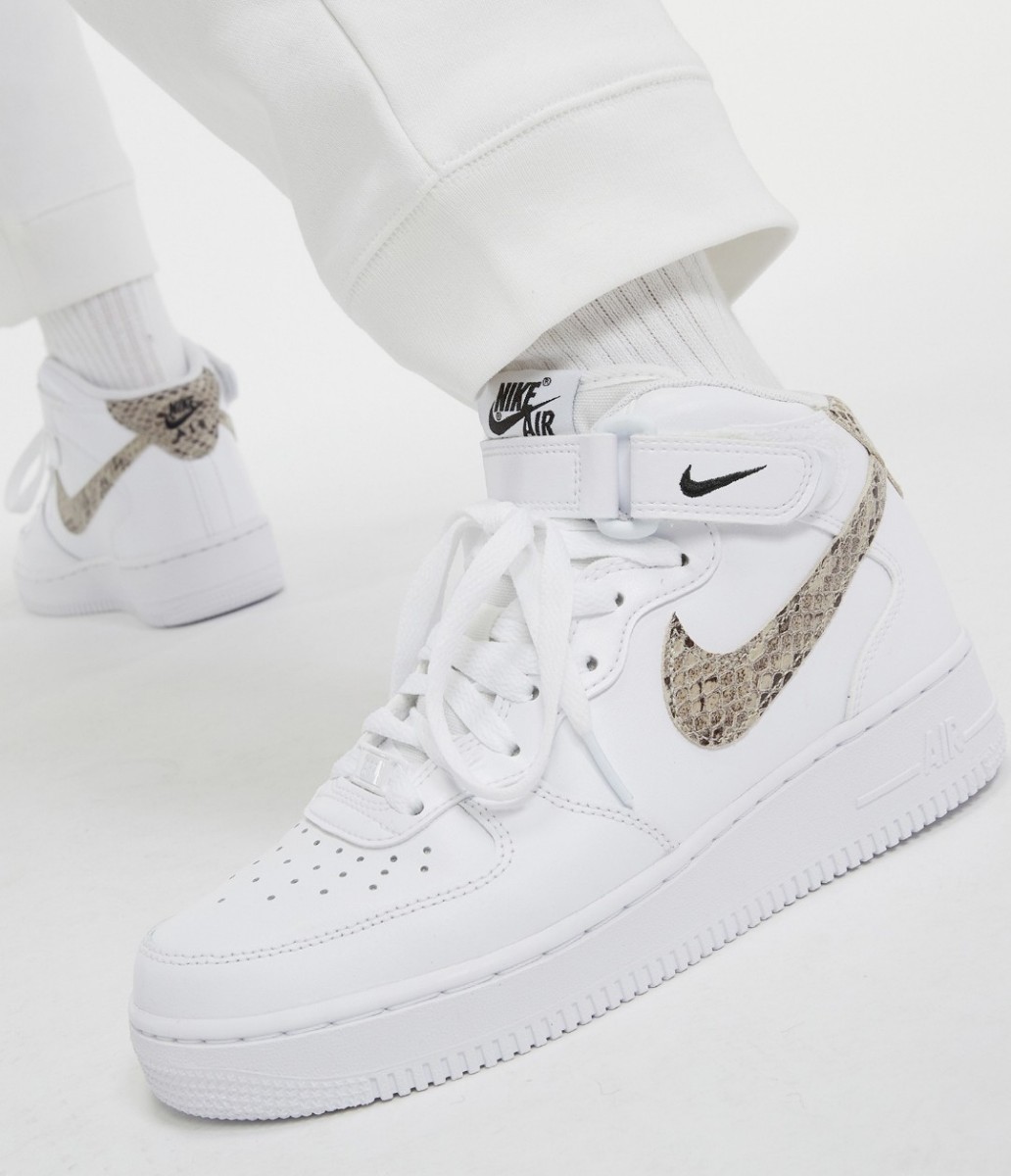 新品 未使用 NIKE エアフォース 1 MID スネーク 蛇 w's 25.5cm ナイキ