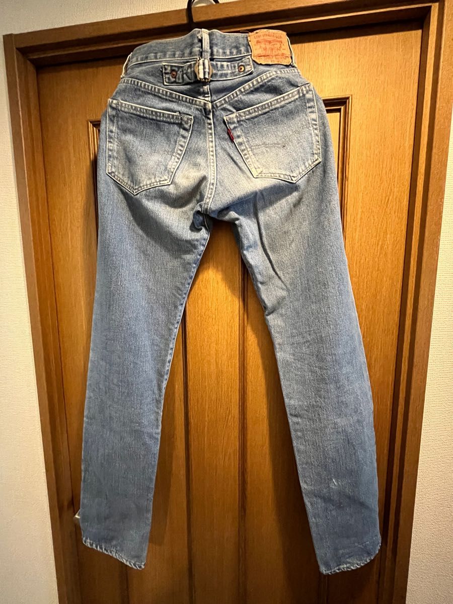 最高のUSEDJEANS☆希少なサイズ27インチ☆ LEVI’S 701XX 1990モデル 135記念モデル 27×33