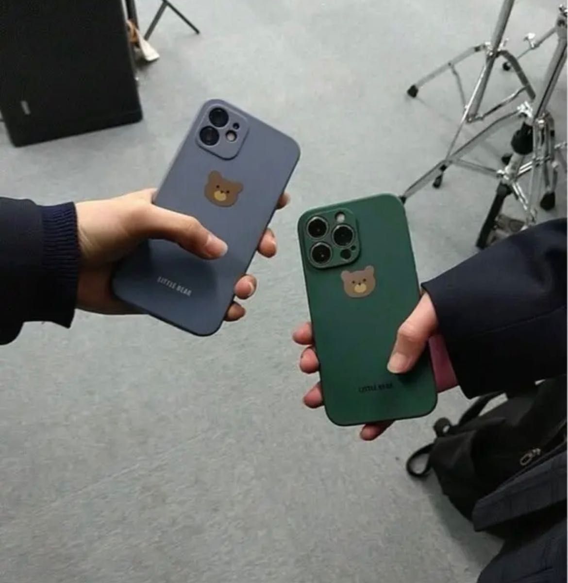 【新品】iPhone13promax 携帯カバー ケース  くま ブルー
