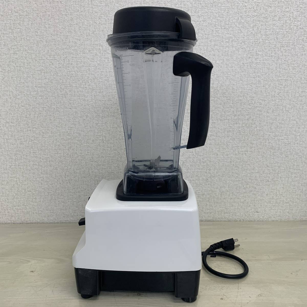 数々の賞を受賞 VM0103 Vitamix blender/mixer ホワイト 家庭用調理