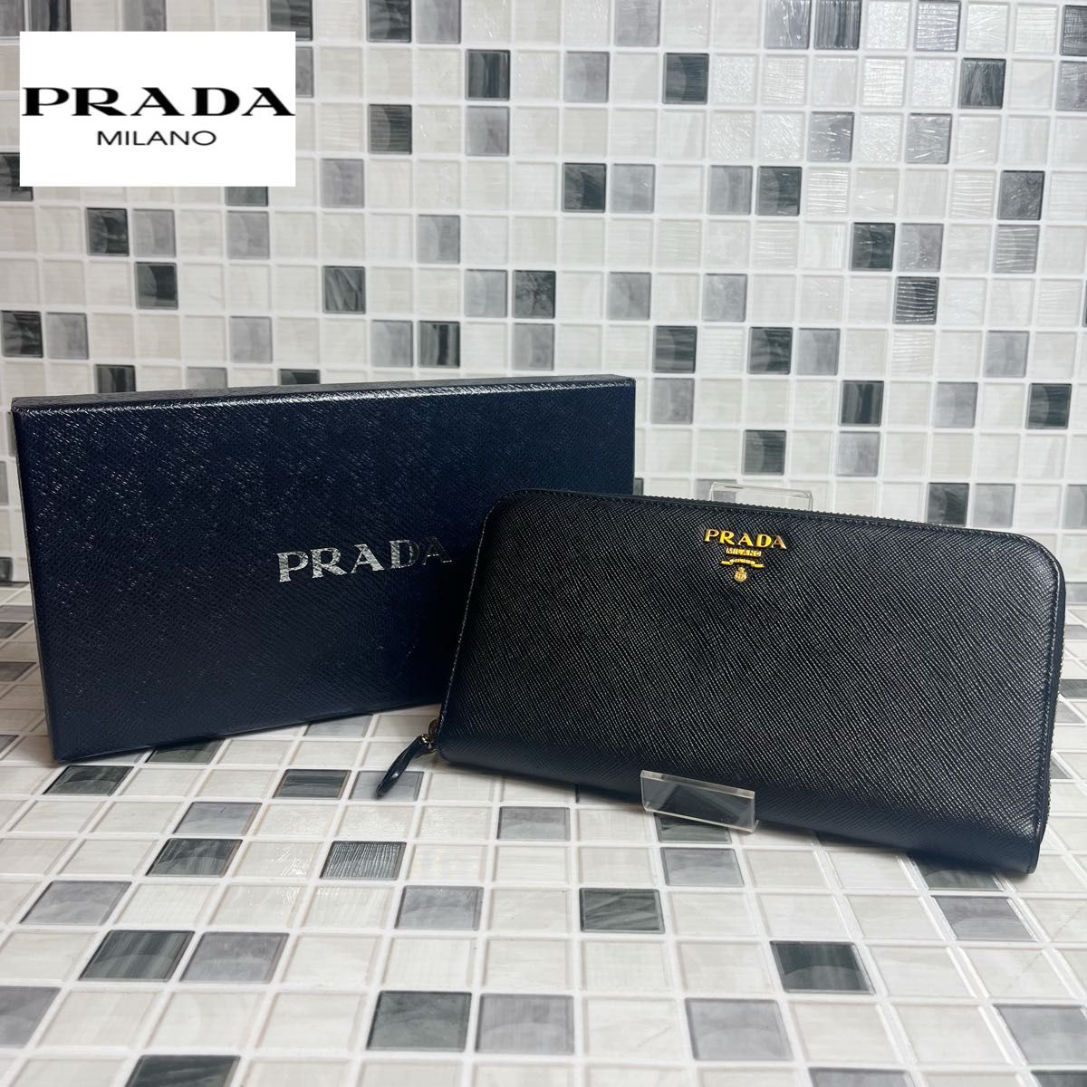 未使用級 PRADA プラダ サフィアーノ ラウンドファスナー 長財布-