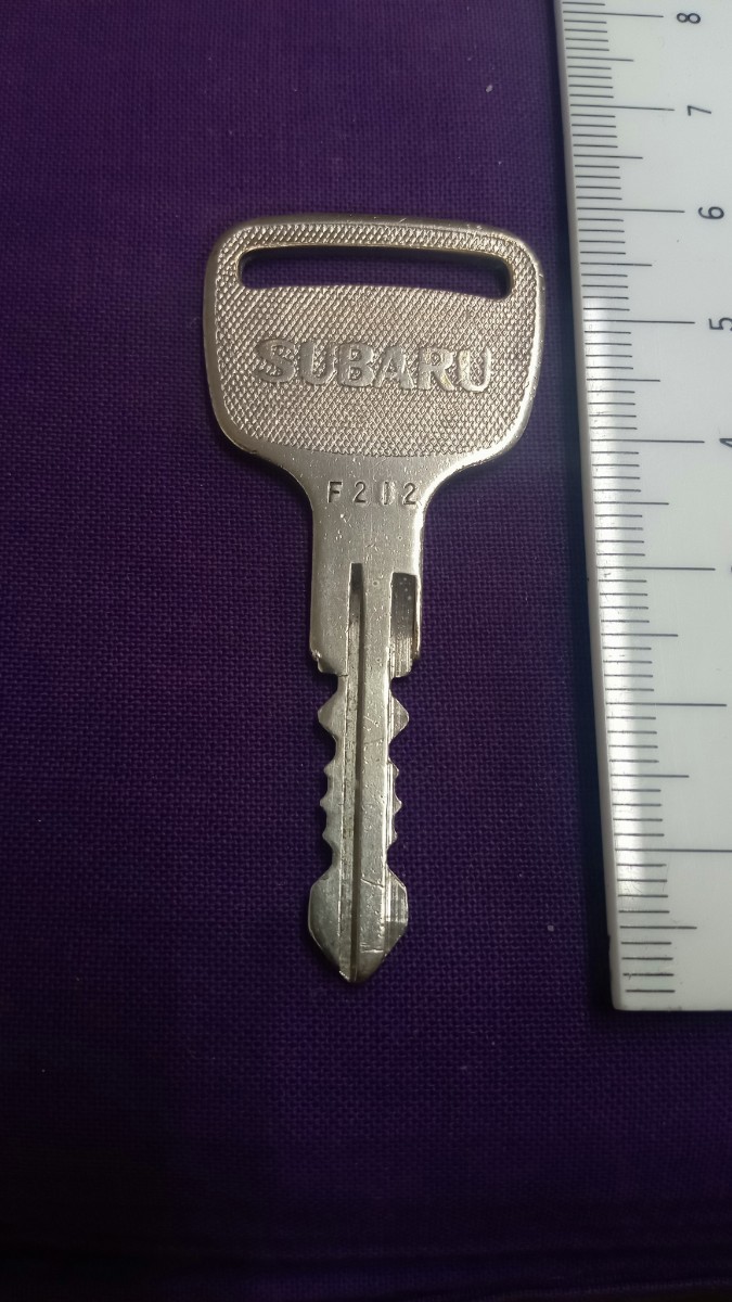  Subaru, Fuji Heavy Industries, Sambar, Showa era. car, old car, objet d'art, key, key, retro,.. for, Vintage, key holder, interior, old key,