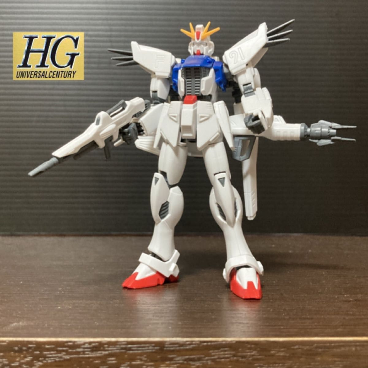 xmガンプラ完成品ジャンク 機動戦士ガンダムF91HG 1/144 ガンダム F91 バンダイ プラモデル