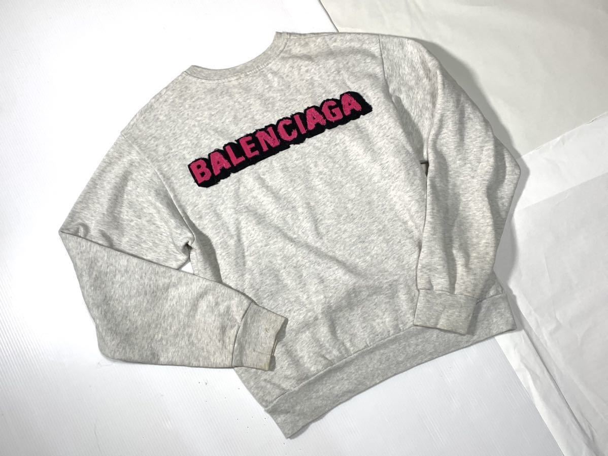 バレンシアガBALENCIAGA スウェット トレーナー バックロゴ プル バレンシアガBALENCIAGA スウェット トレーナー バックロゴ プル