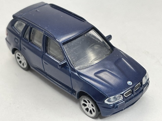 ■★ジョージア　BMW公認　ミニチュアカー　6　Ｘ３ ２．５ｉ（1/100scale)_画像4