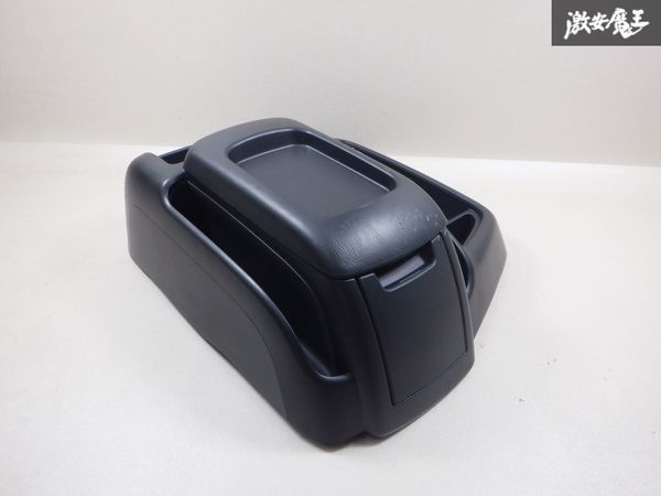 トヨタ 純正 200 200系 ハイエース ワイド センター コンソール ボックス ASSY 58810-26220 小物入れ ドリンクホルダー 即納 棚18L_画像1