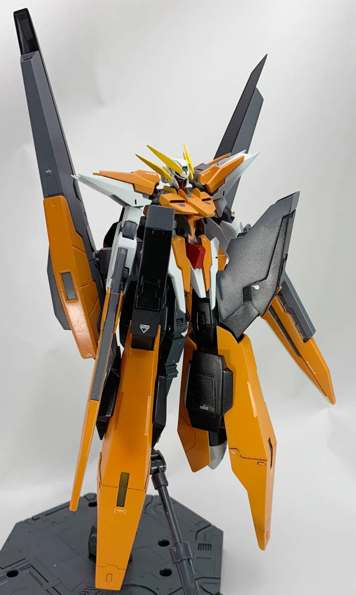 Hg 1 144 Gn 011 ガンダムハルート 最終決戦仕様 塗装済み改修完成品