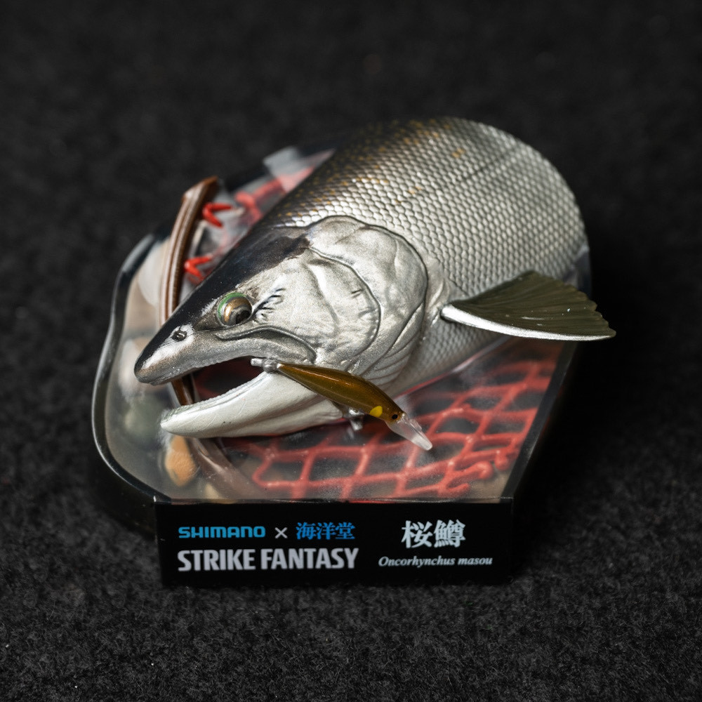 23100038.SHIMANO×海洋堂◇STRIKE FANTASY　サクラマスフィギア◇目つきが鋭くて、超リアルでカッコいい！_画像6